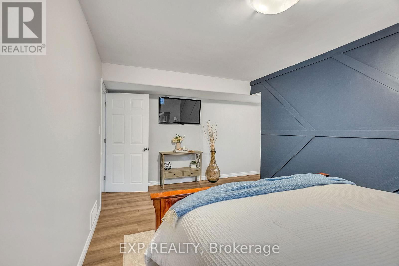 153 GREENHILL LANE Image 27