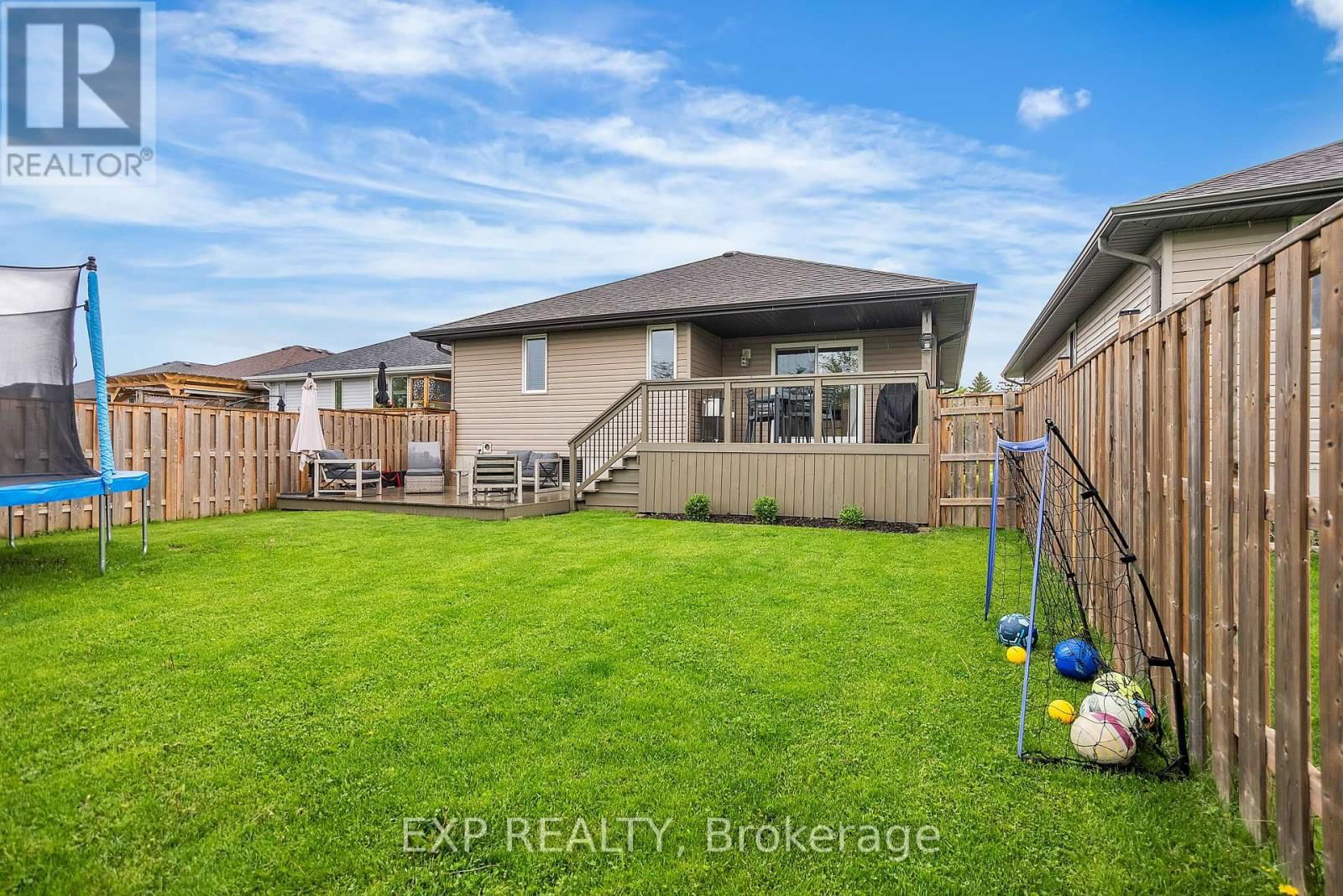 153 GREENHILL LANE Image 37