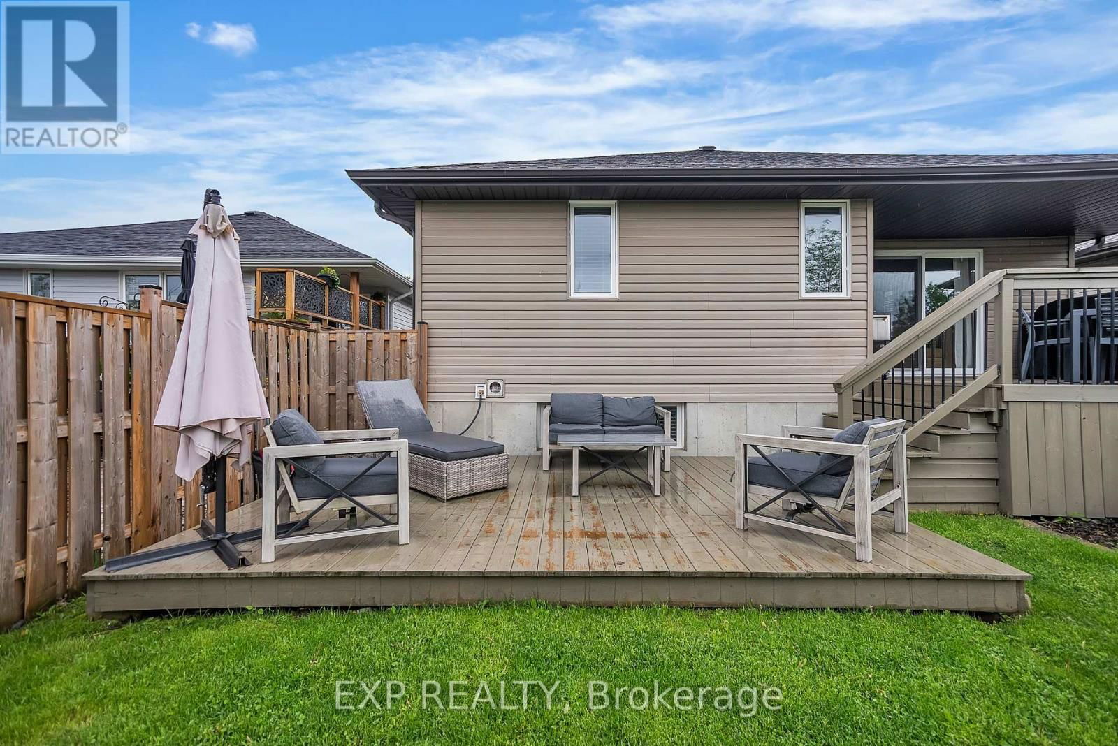 153 GREENHILL LANE Image 39
