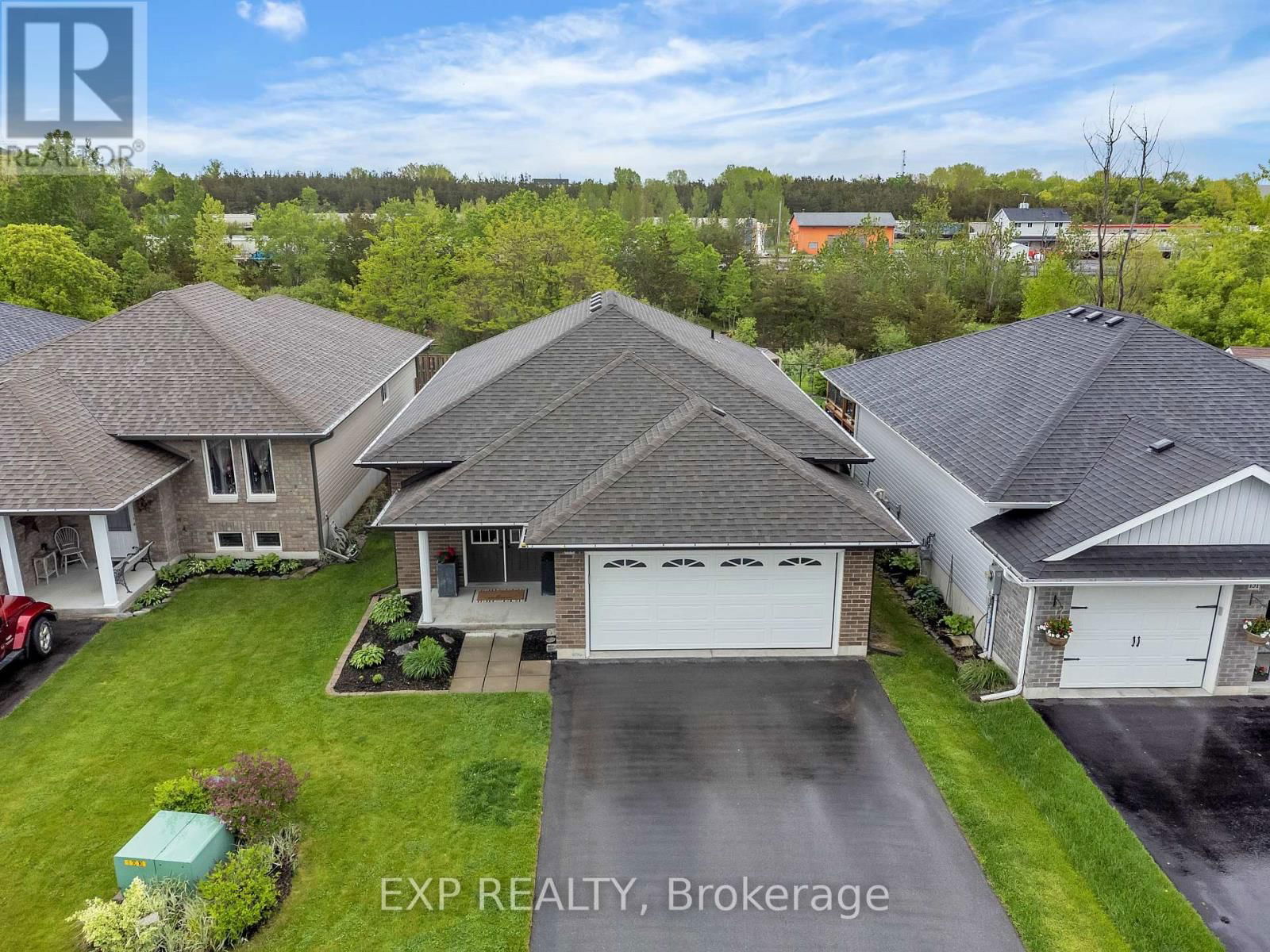 153 GREENHILL LANE Image 40