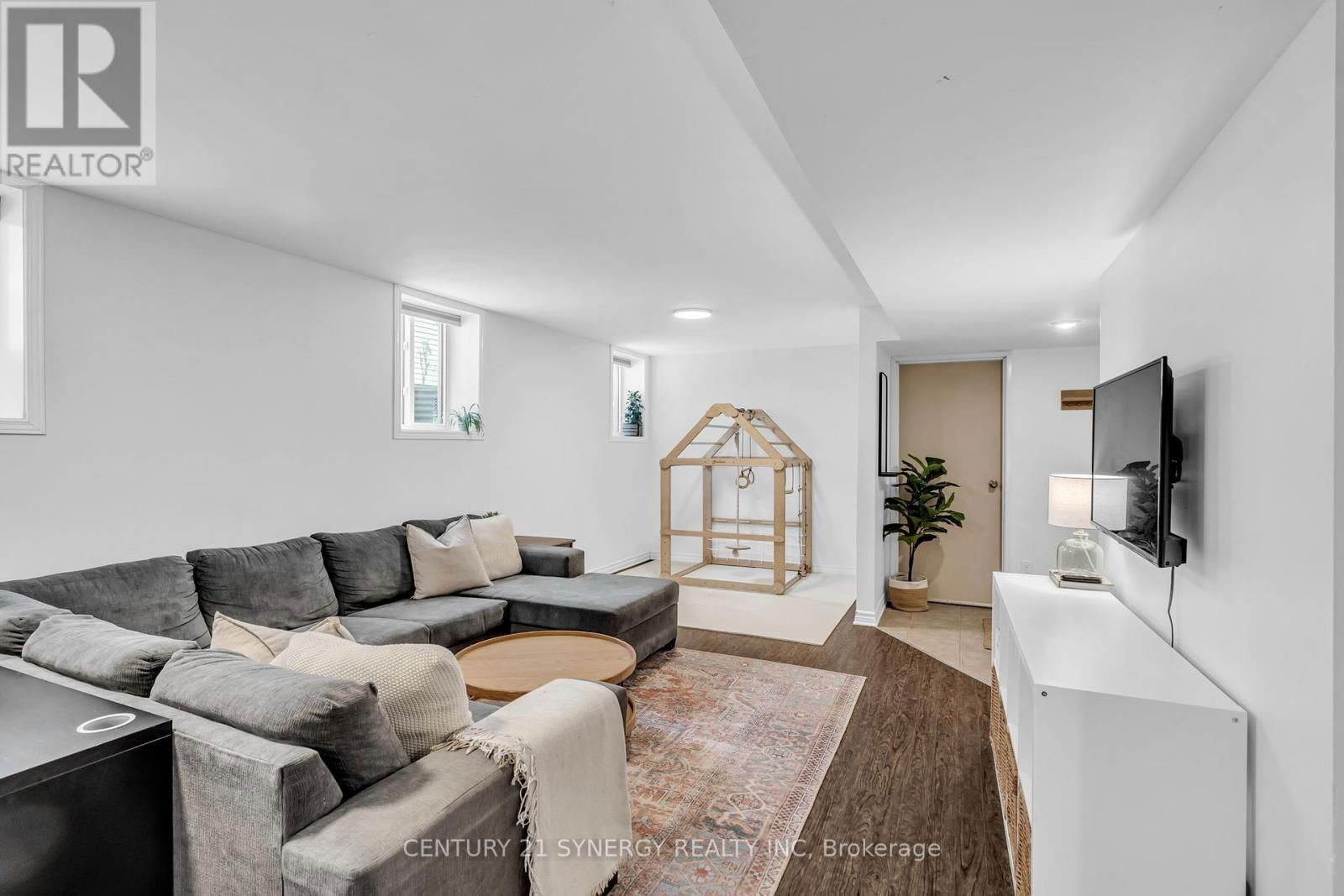 1776 BELCOURT BOULEVARD Image 33