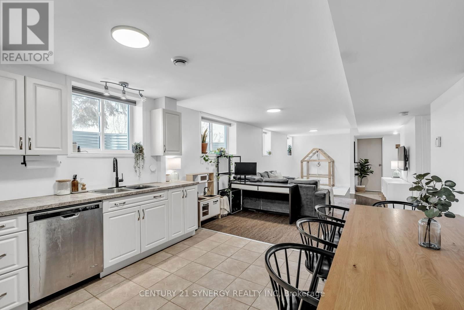 1776 BELCOURT BOULEVARD Image 39