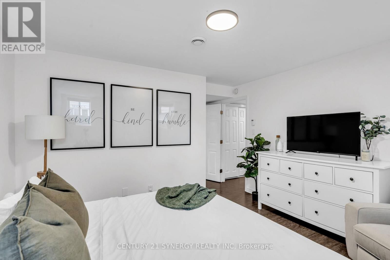 1776 BELCOURT BOULEVARD Image 44