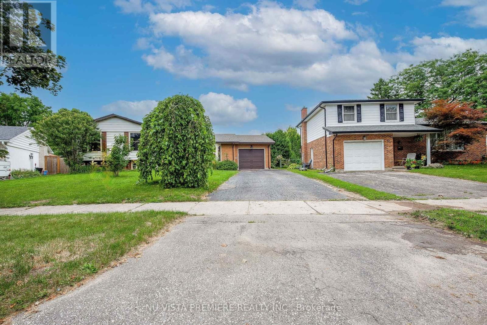 57 MCTAGGART CRESCENT Image 4