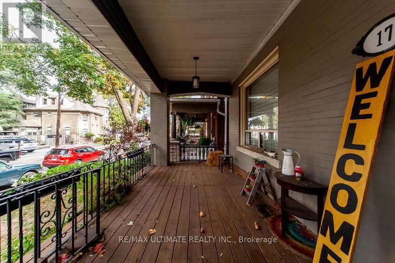 Tertiary Property View