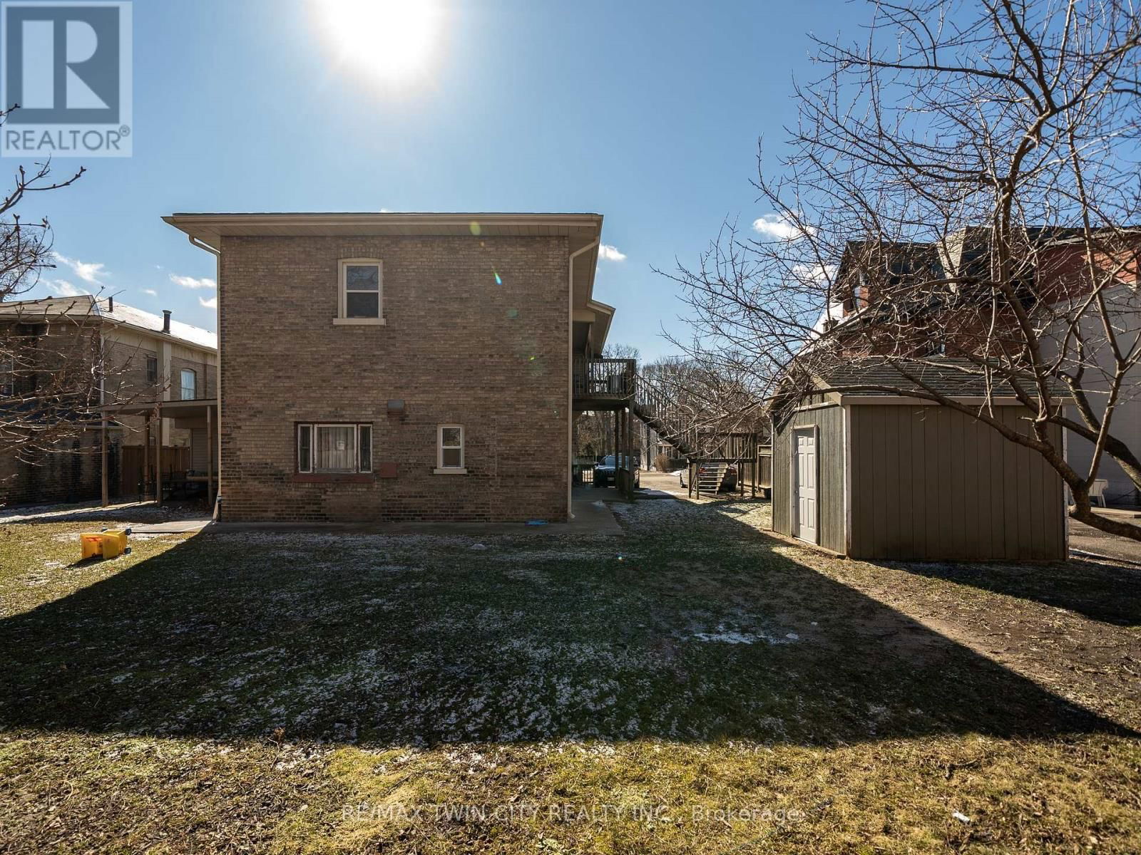 84 SHERIDAN STREET Image 19