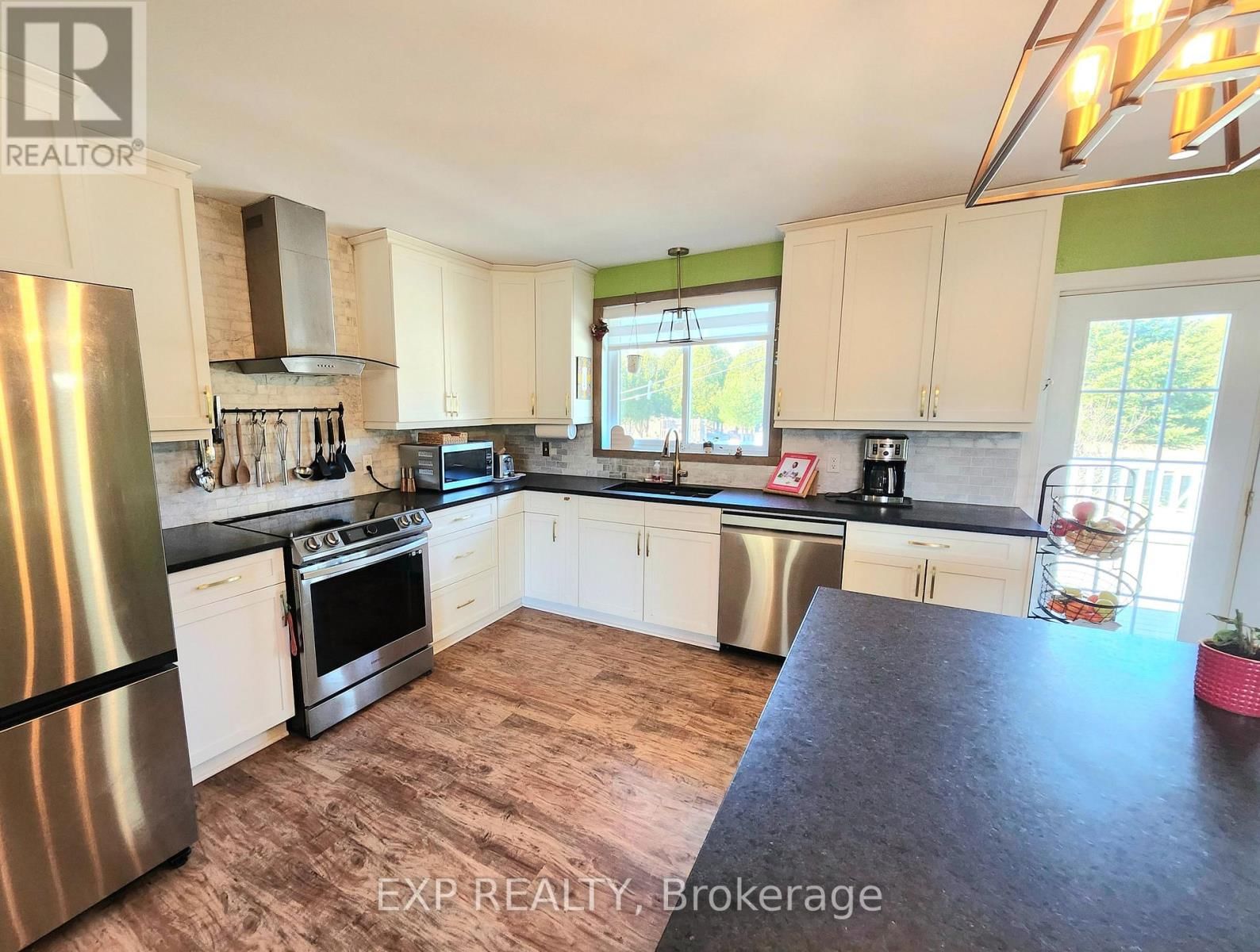 4020 GLEN SMAIL ROAD Image 10