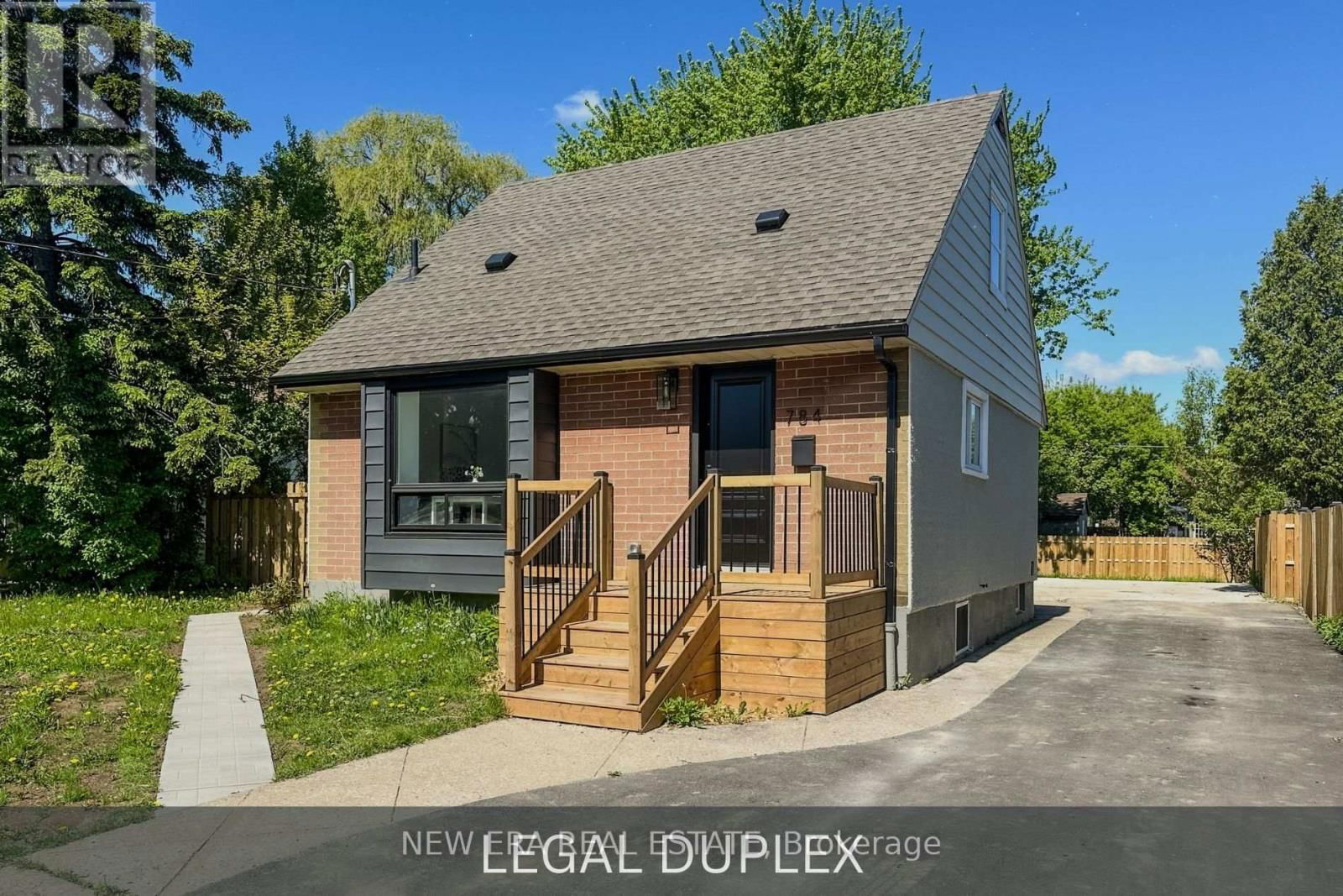784 UPPER GAGE AVENUE Image 1