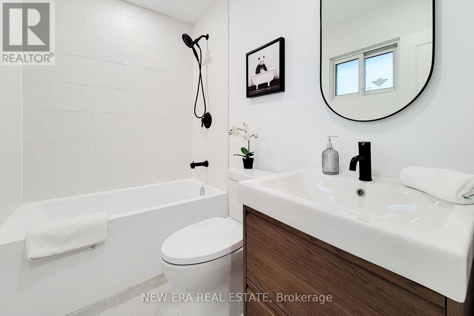 784 UPPER GAGE AVENUE Image 20