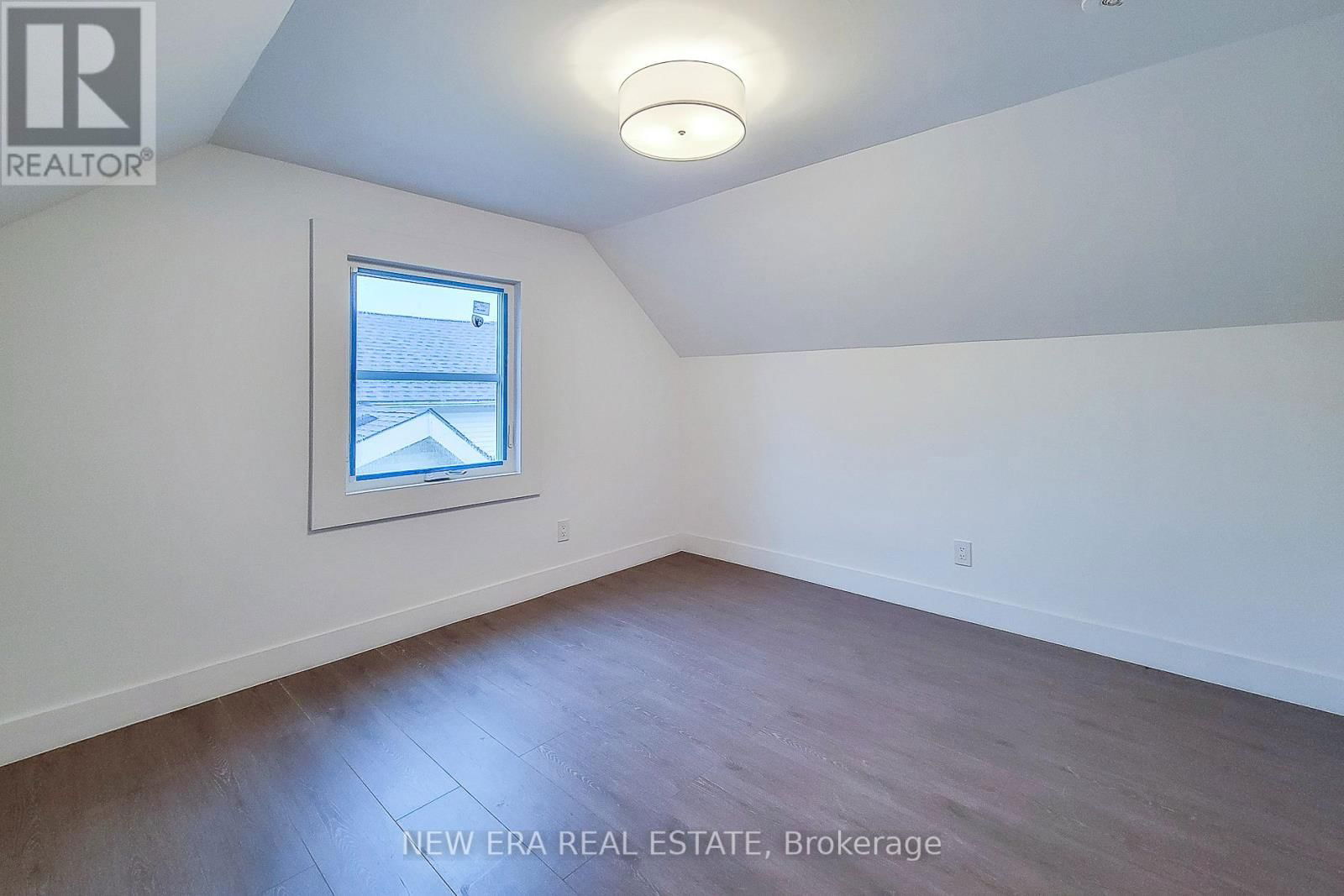 784 UPPER GAGE AVENUE Image 22
