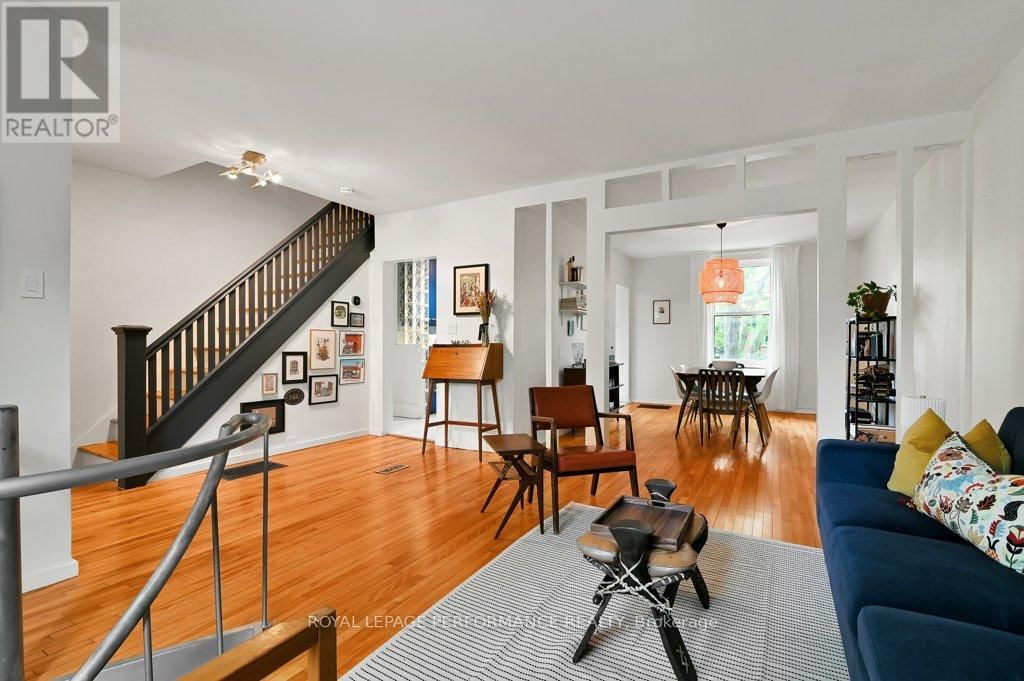 348 1/2 DALY AVENUE Image 7