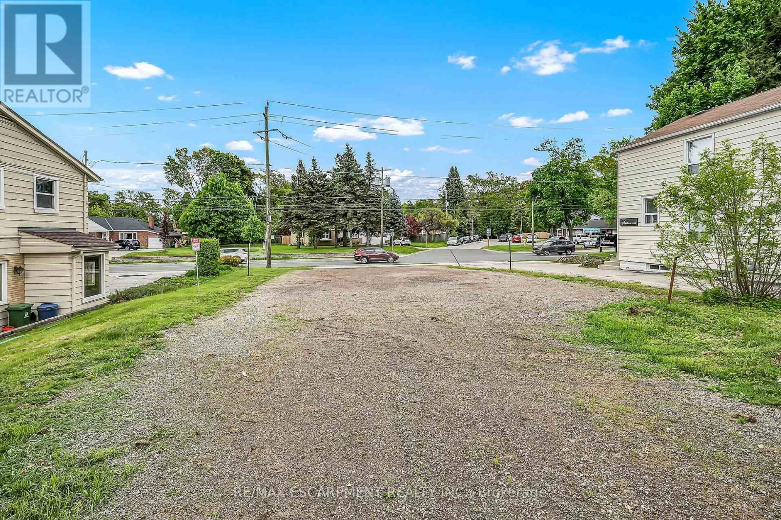 51 WILSON STREET EAST Image 28