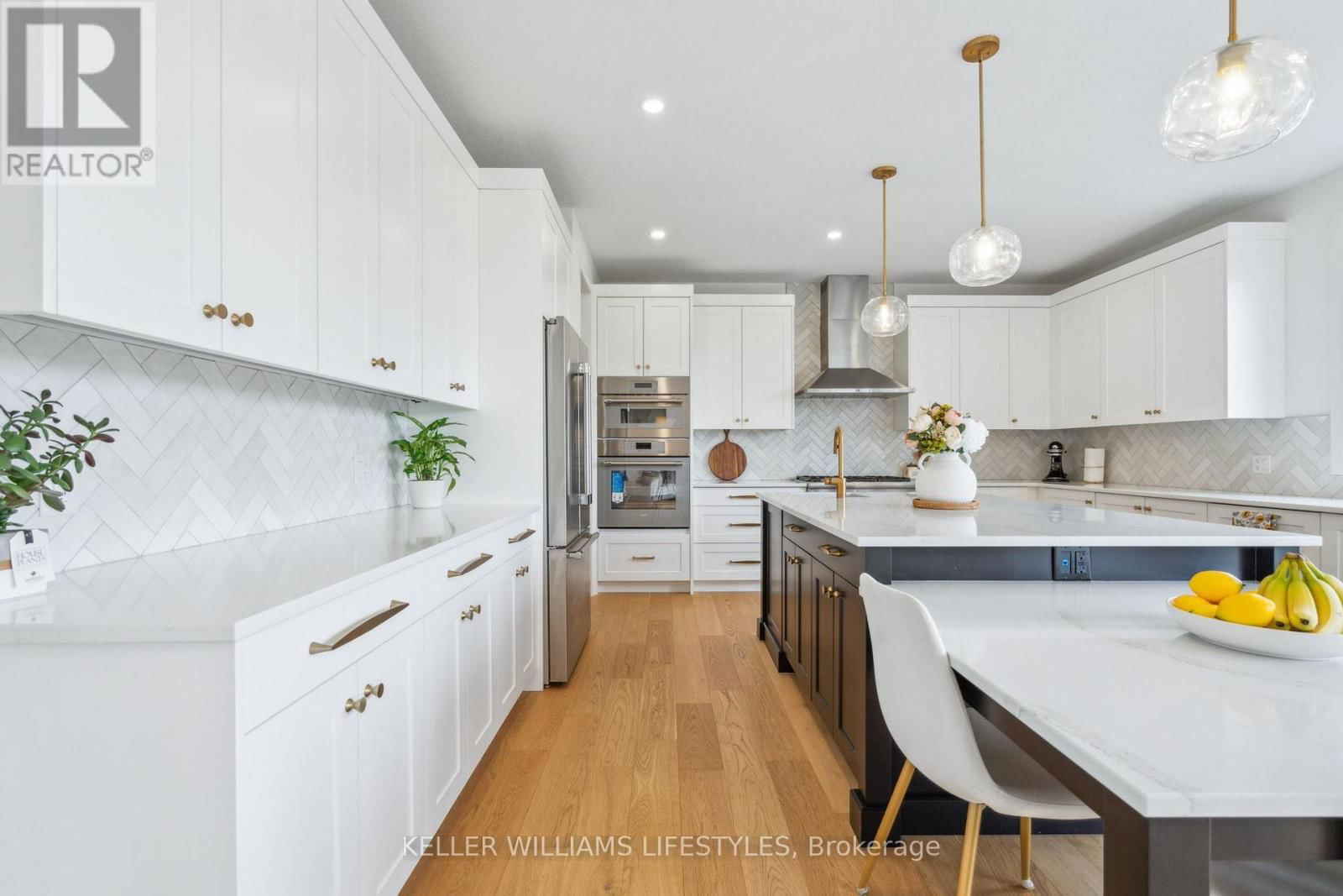 519 WARNER TERRACE Image 13