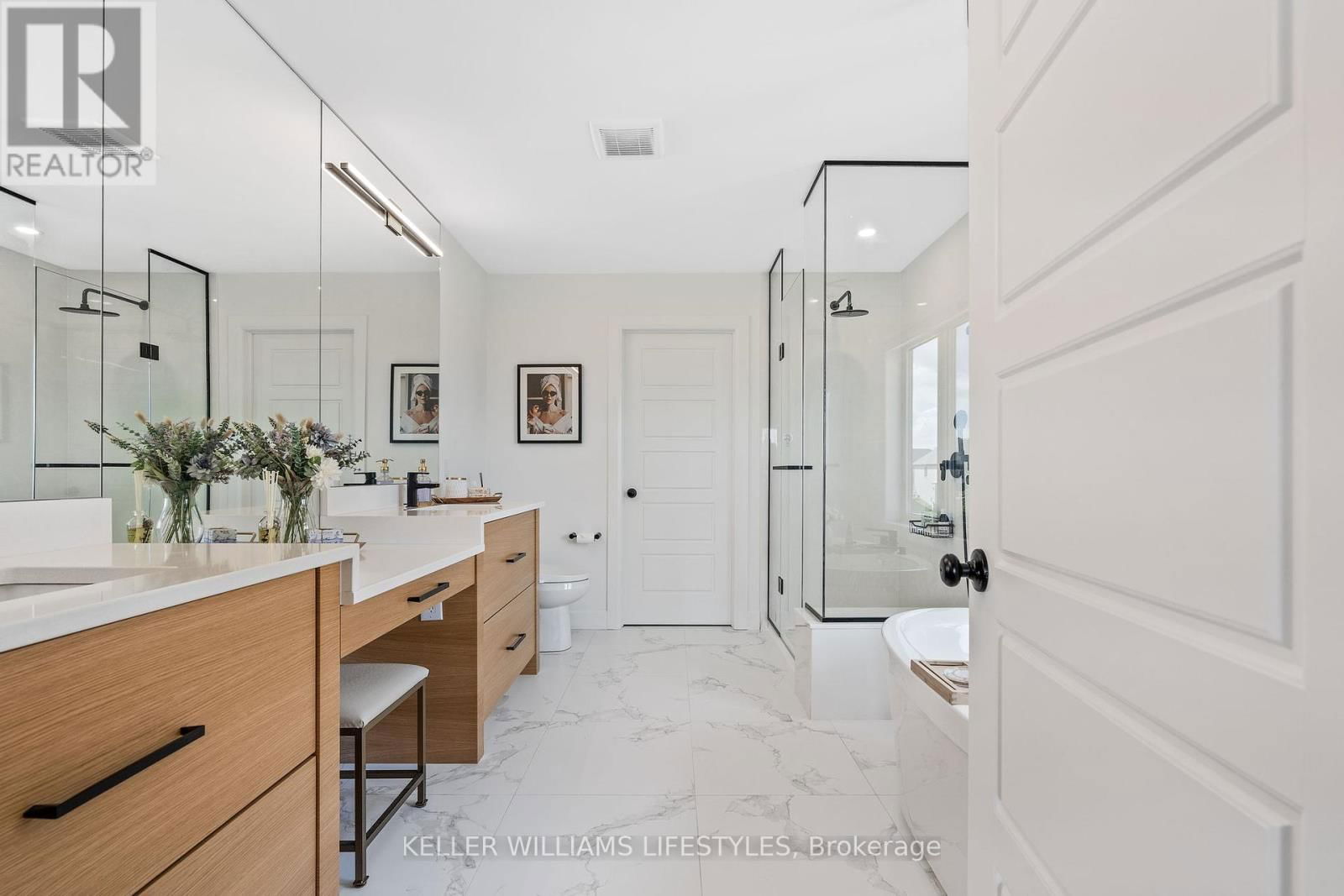 519 WARNER TERRACE Image 27