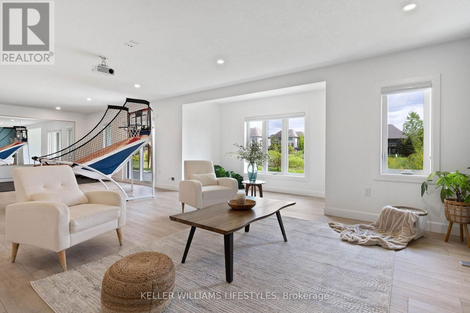 519 WARNER TERRACE Image 37