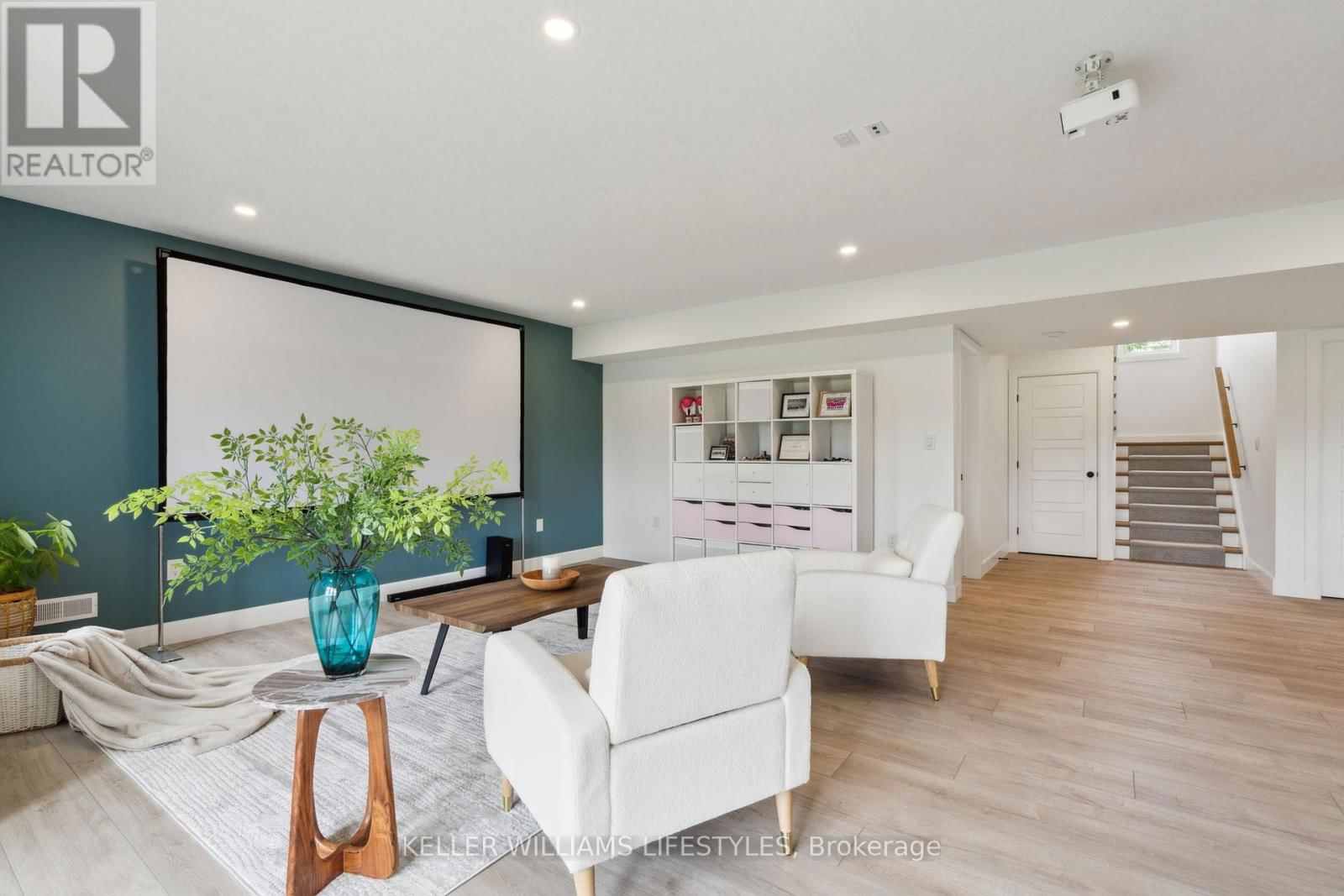 519 WARNER TERRACE Image 38