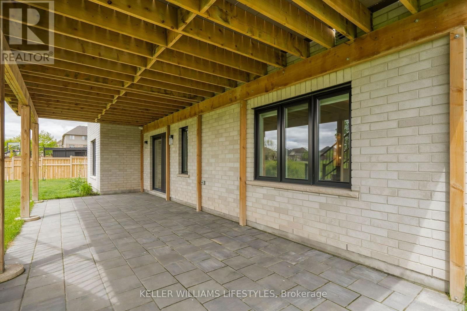 519 WARNER TERRACE Image 42