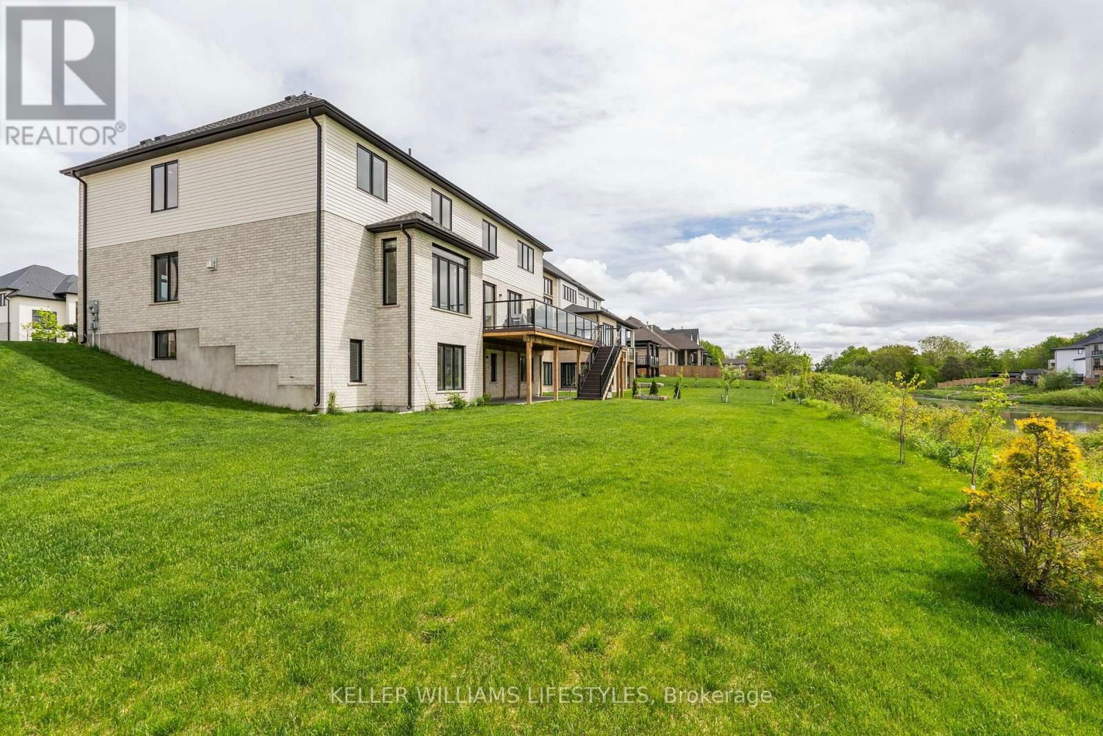 519 WARNER TERRACE Image 46