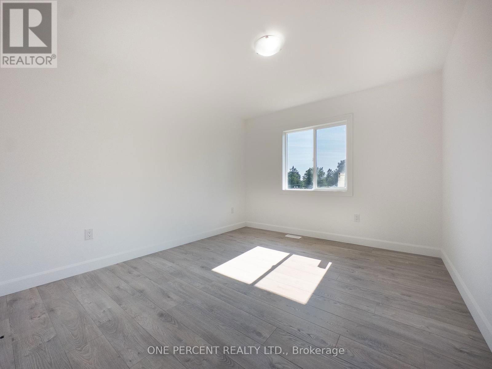 53 LAKEVIEW AVENUE Image 17