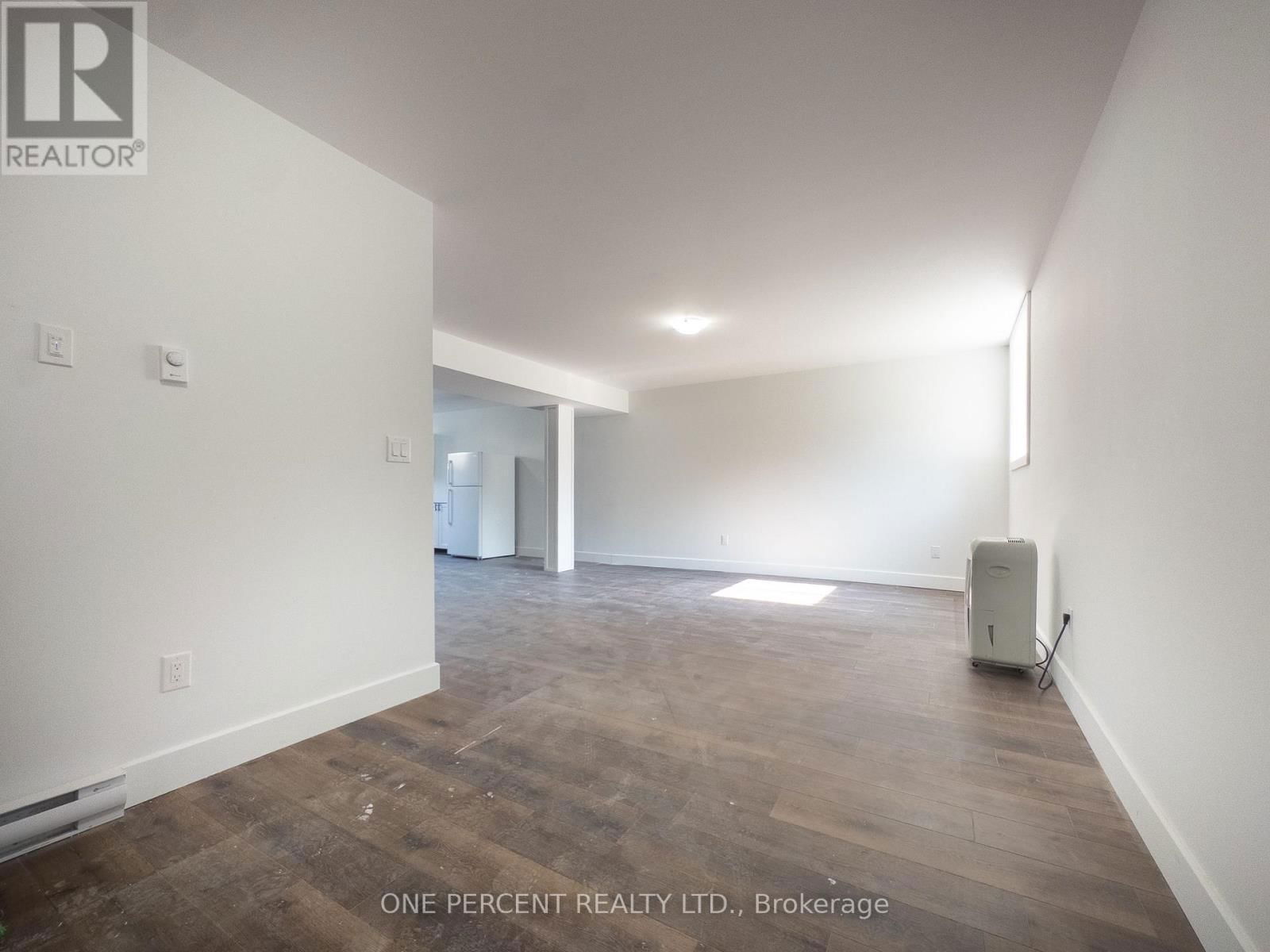 53 LAKEVIEW AVENUE Image 21