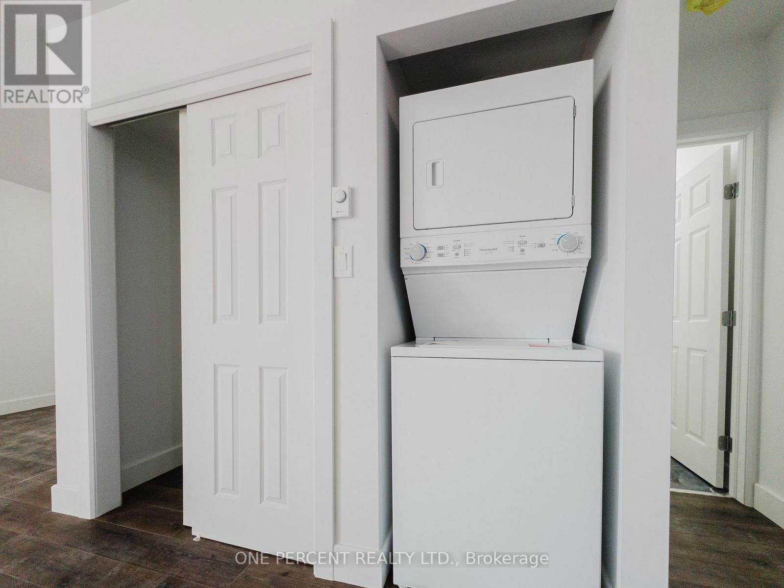 53 LAKEVIEW AVENUE Image 23
