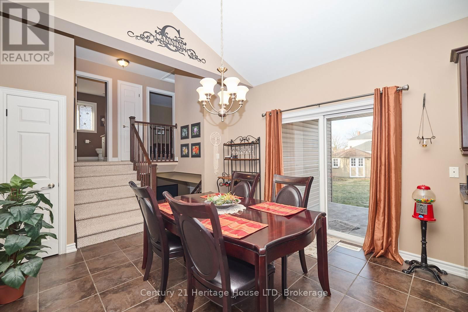 6405 GRAHAM STREET Image 11