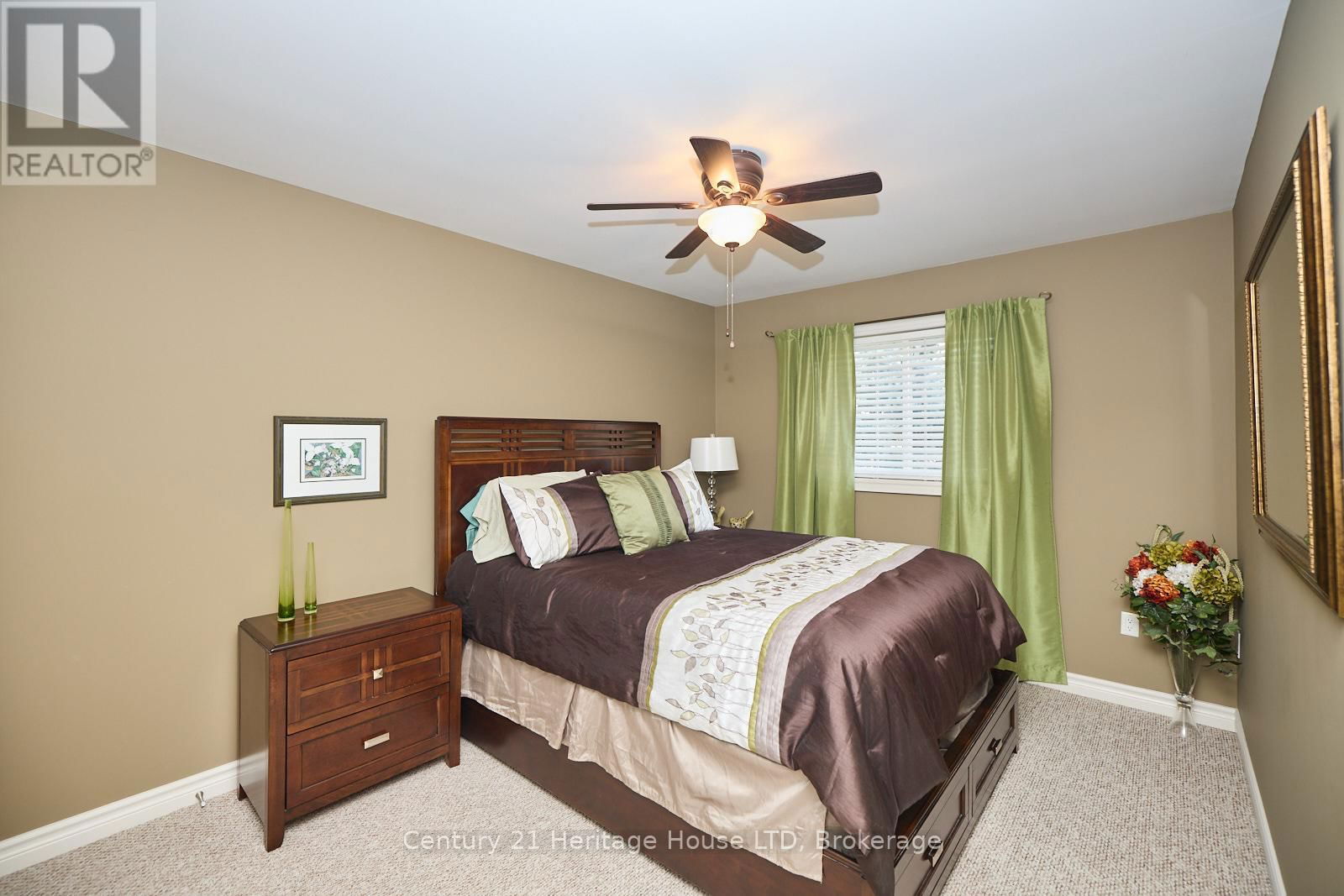 6405 GRAHAM STREET Image 15