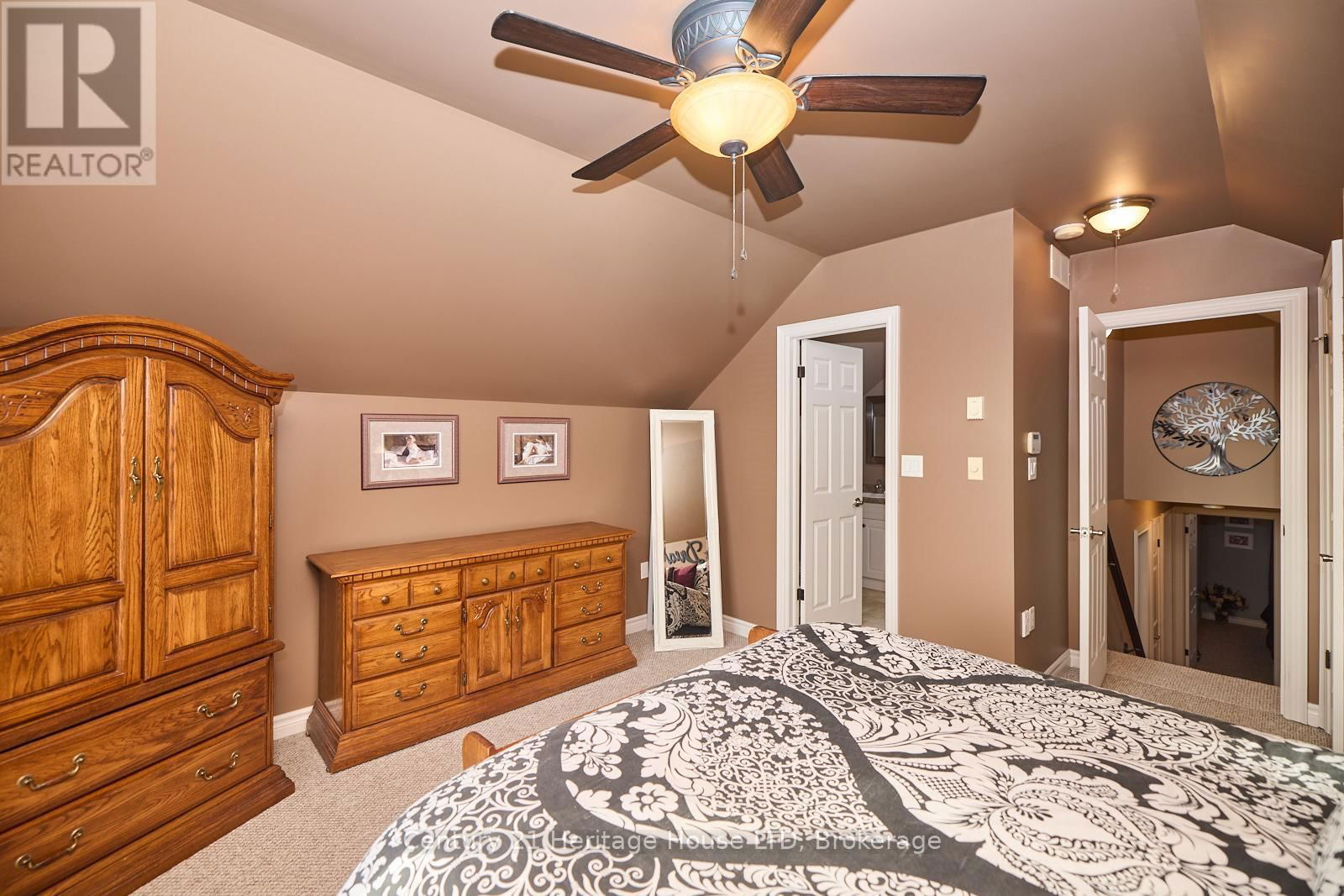 6405 GRAHAM STREET Image 21
