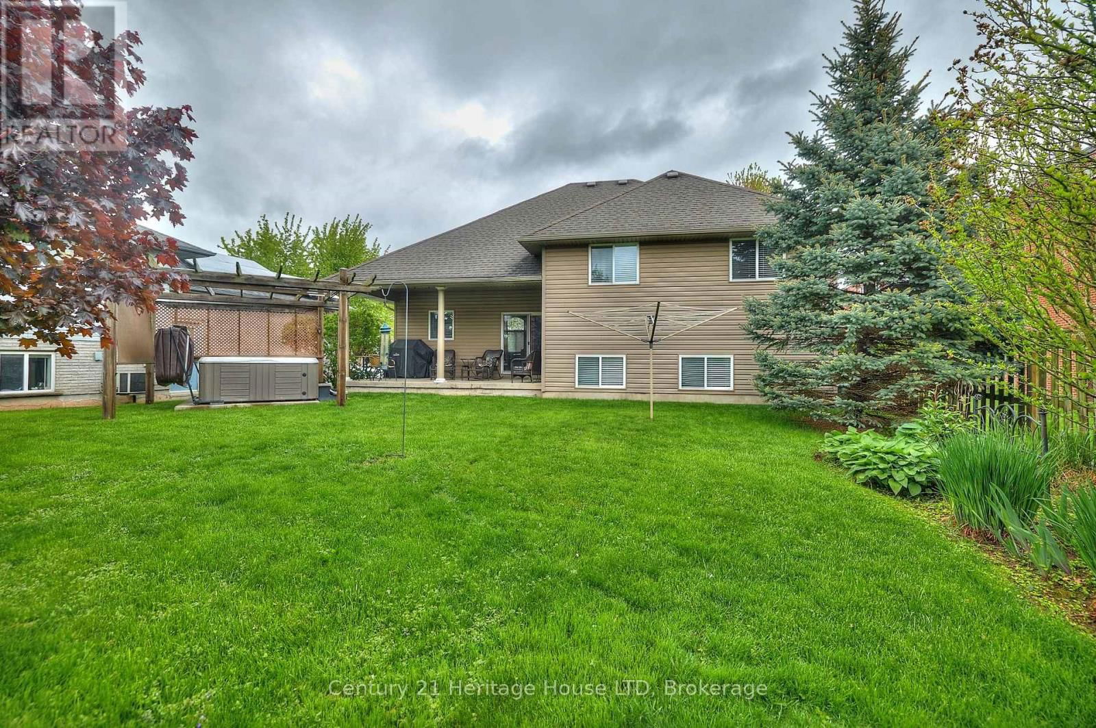6405 GRAHAM STREET Image 34
