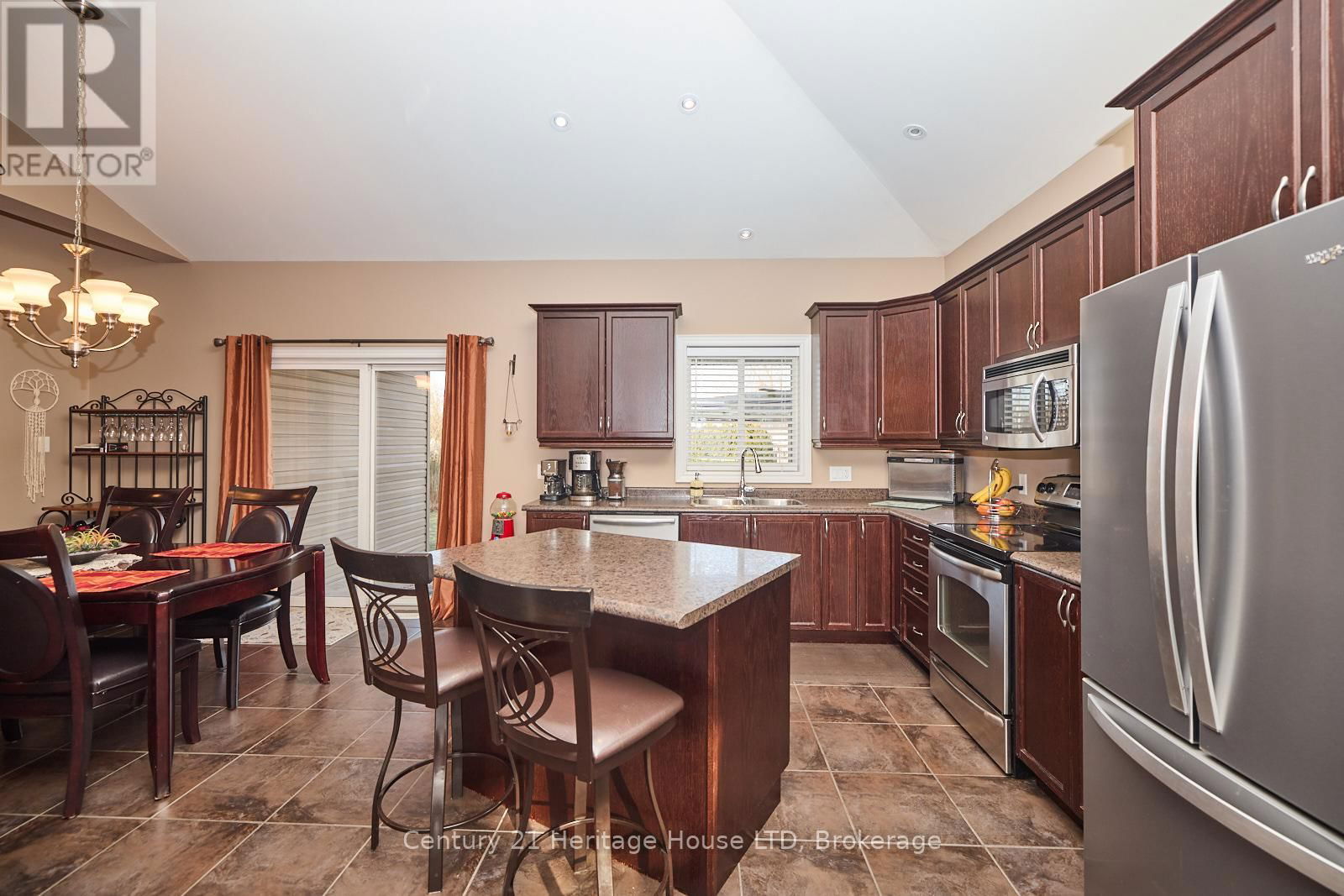 6405 GRAHAM STREET Image 8