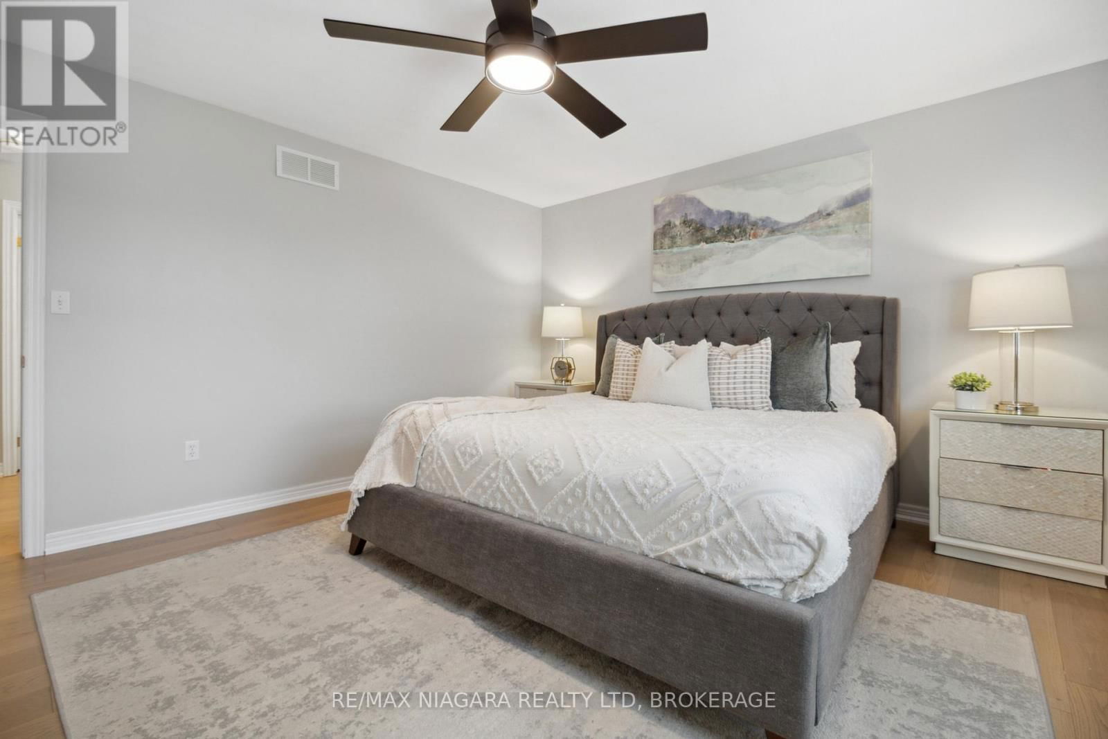 7955 HARVEST CRESCENT Image 23