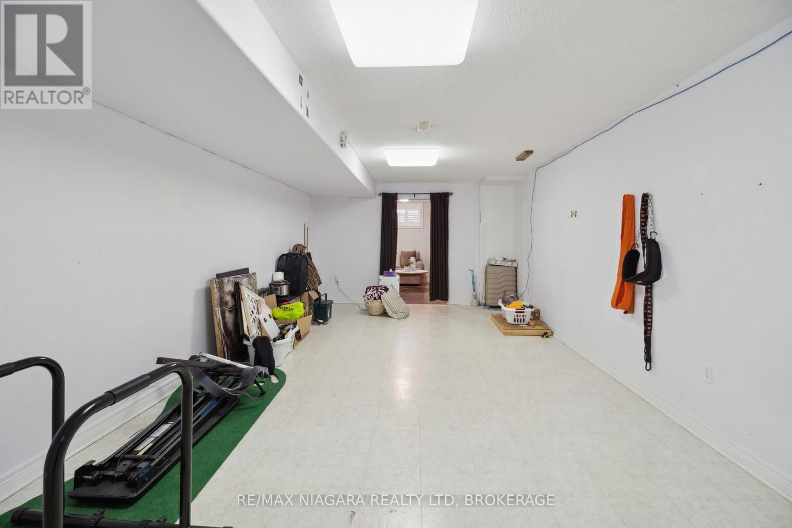 7955 HARVEST CRESCENT Image 35