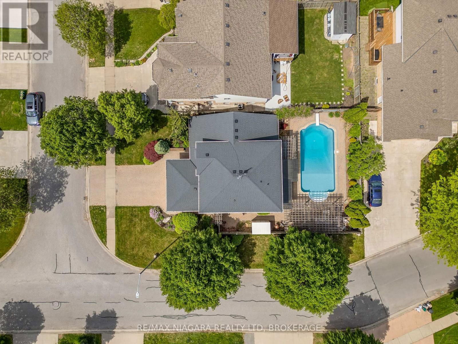 7955 HARVEST CRESCENT Image 45