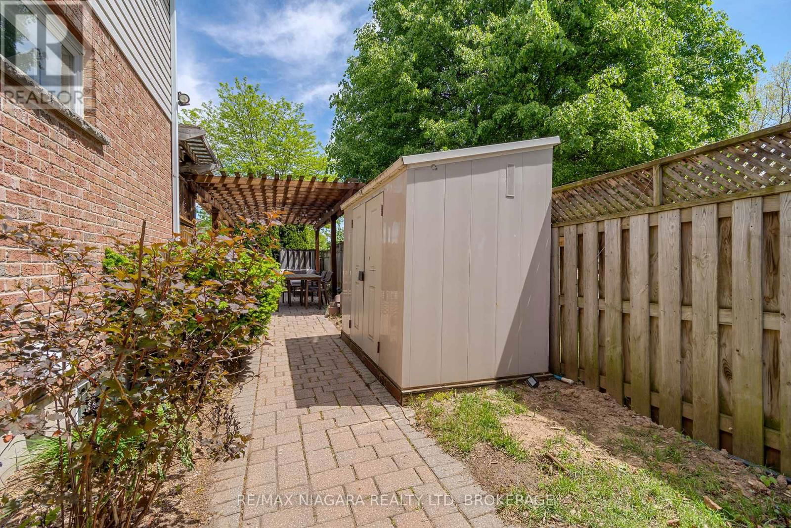 7955 HARVEST CRESCENT Image 47