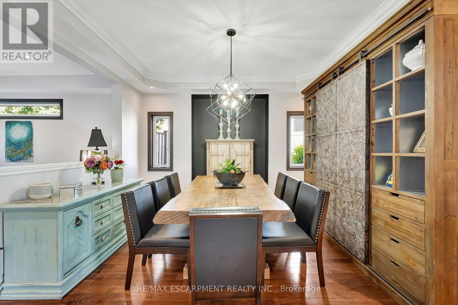 130 NAPOLI DRIVE Image 10