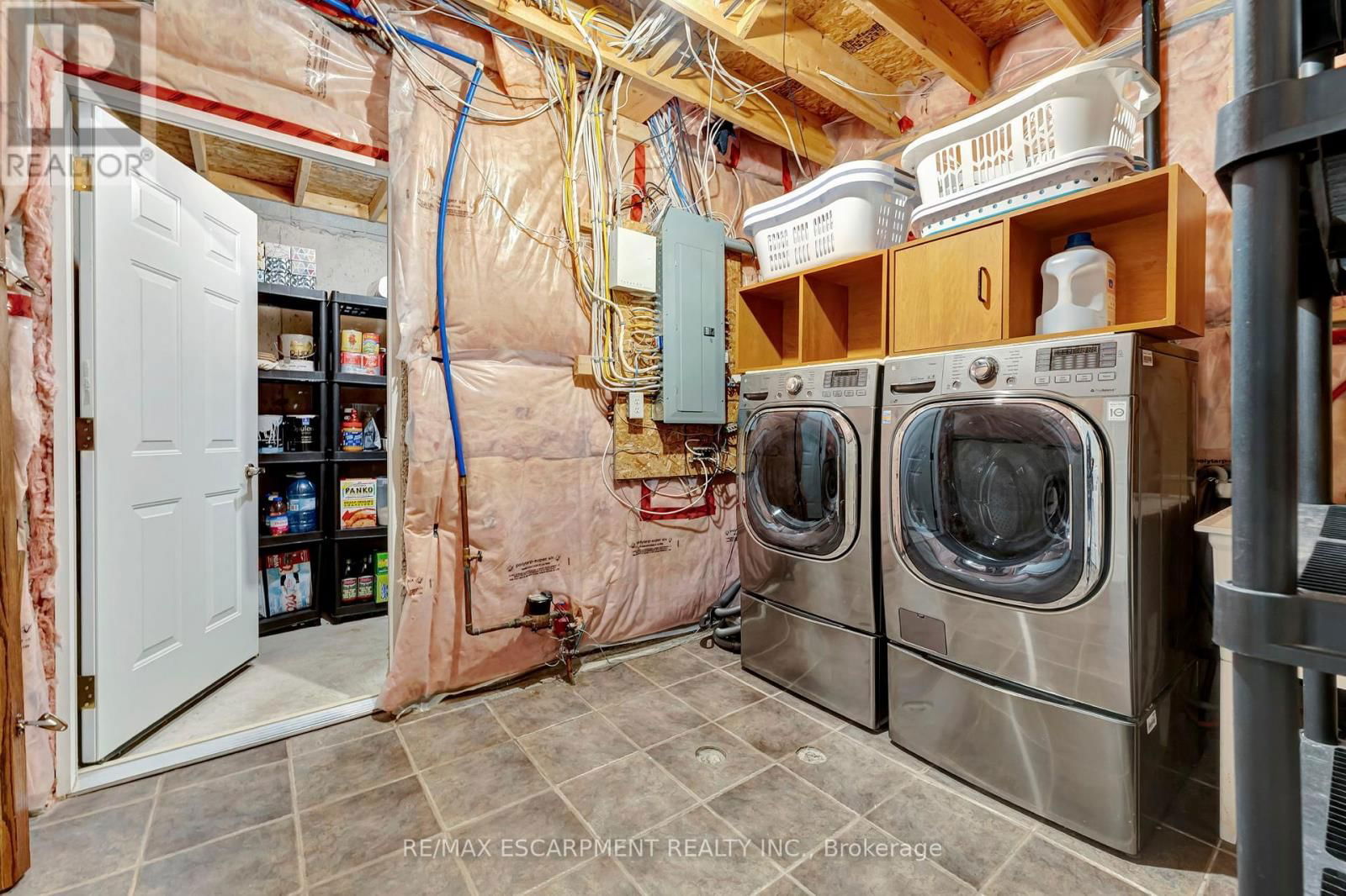 130 NAPOLI DRIVE Image 30