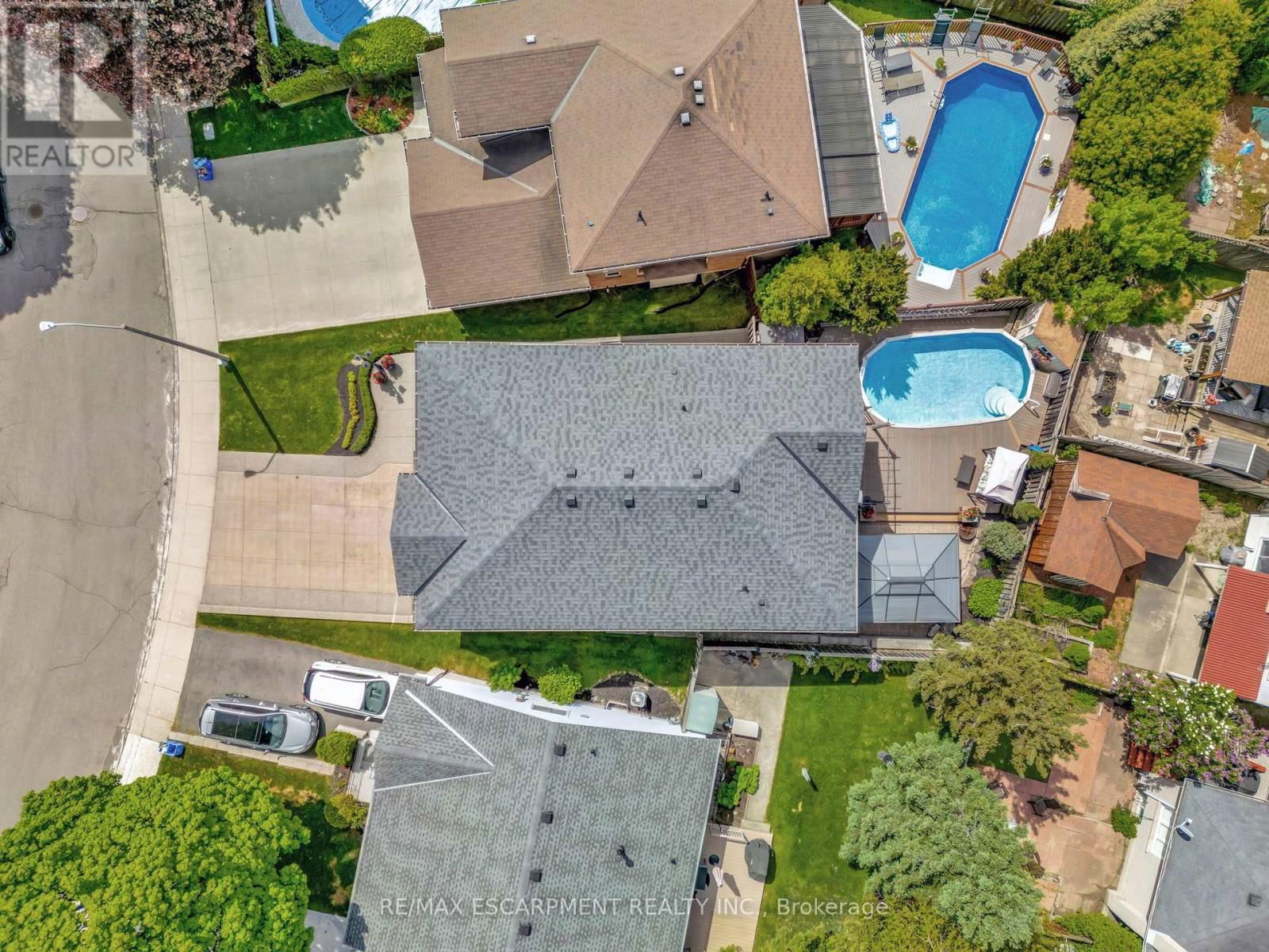 130 NAPOLI DRIVE Image 47