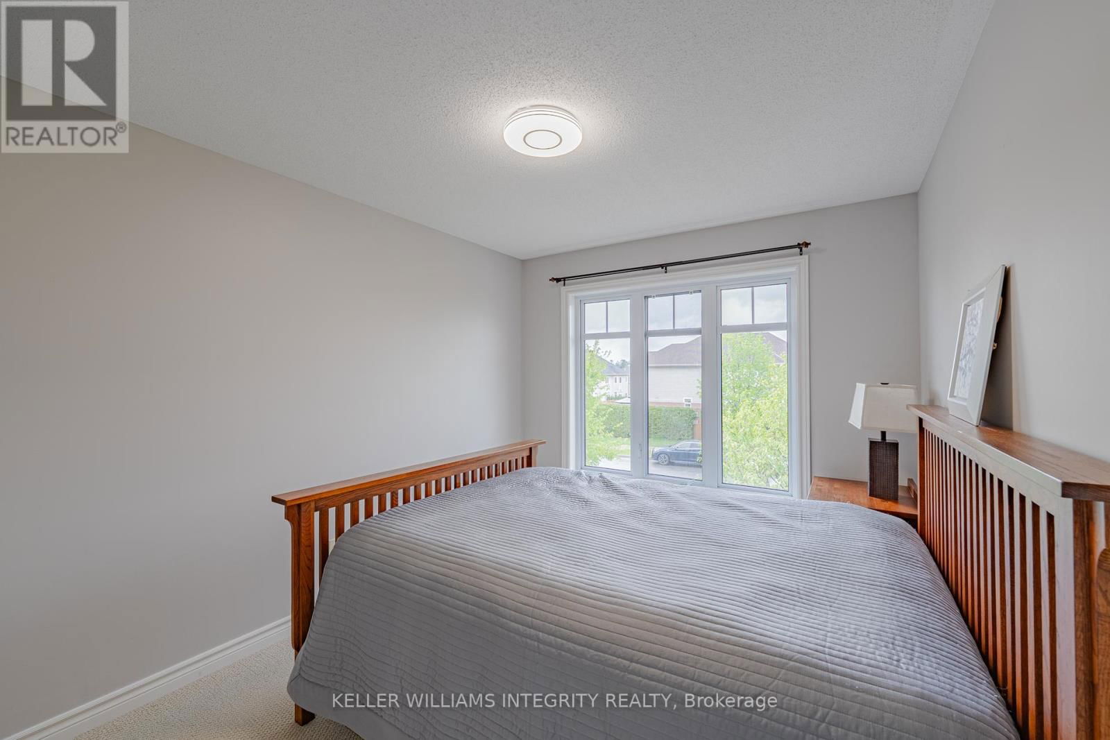 268 KEYROCK DRIVE Image 25