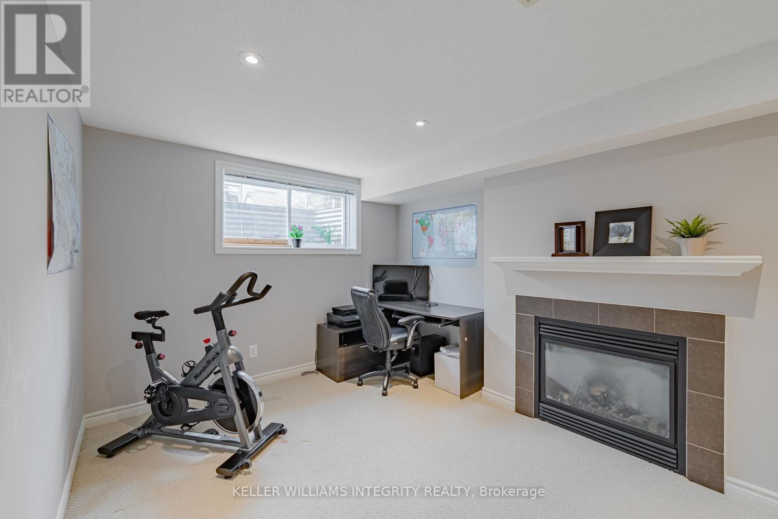 268 KEYROCK DRIVE Image 32