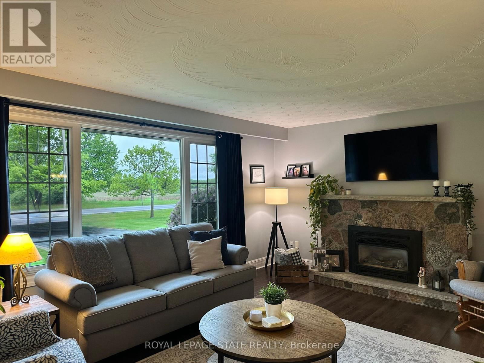 1076 DILTZ ROAD Image 13