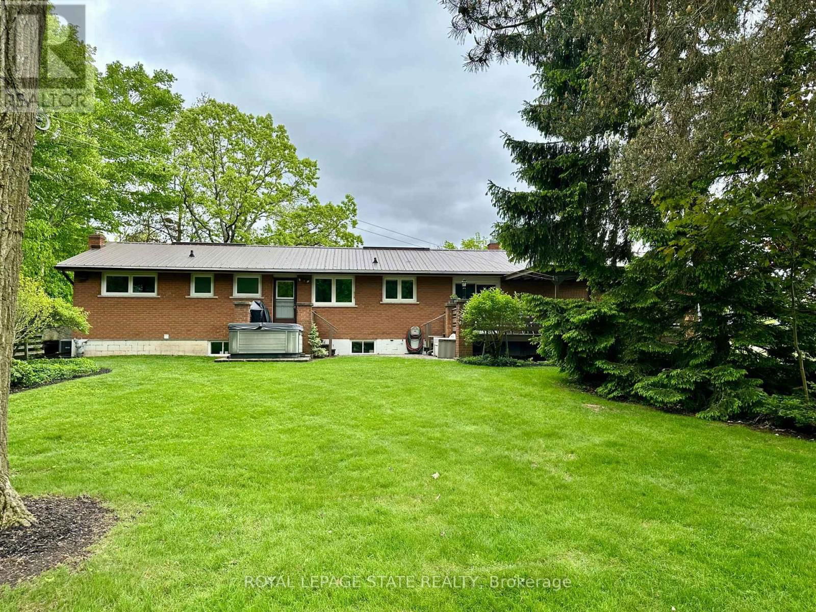1076 DILTZ ROAD Image 38