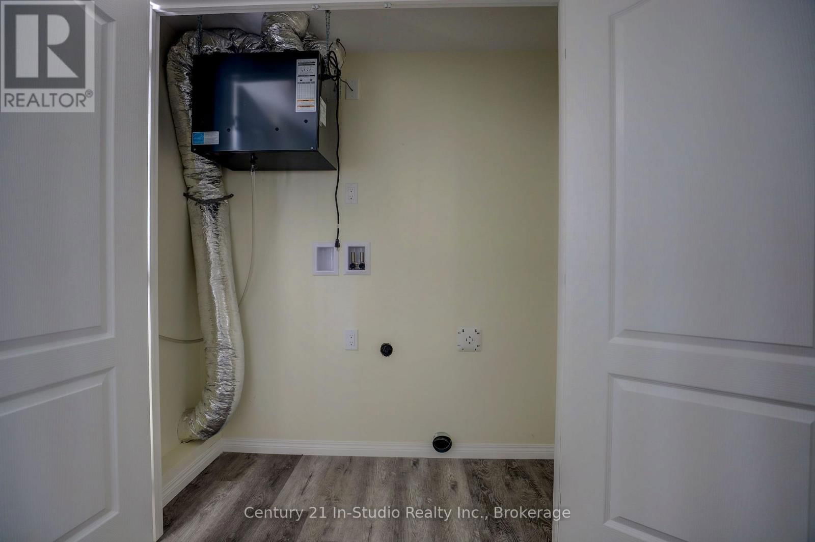 8 SUSSEX SQUARE Image 15