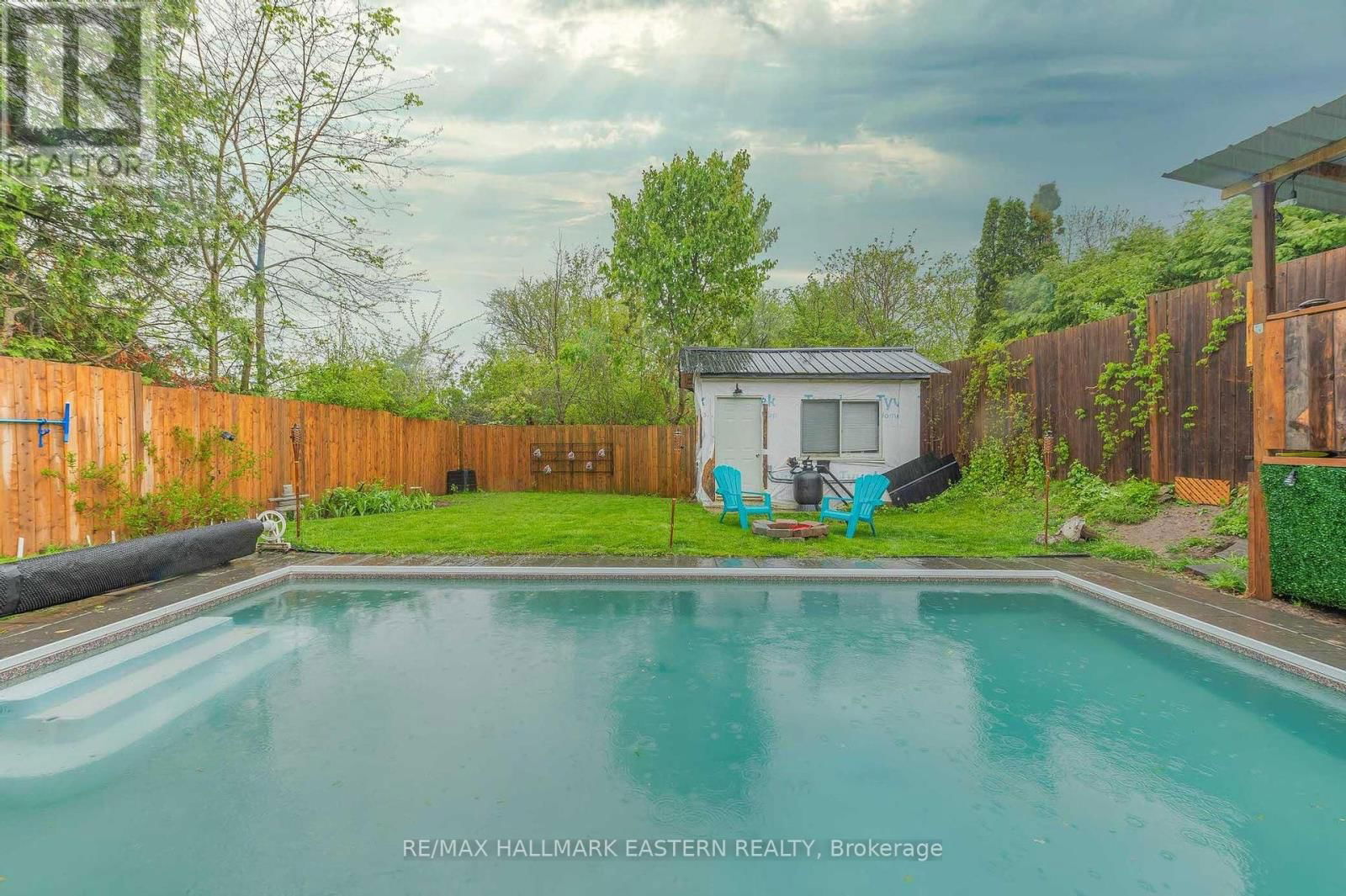 97 PEACOCK BOULEVARD Image 46
