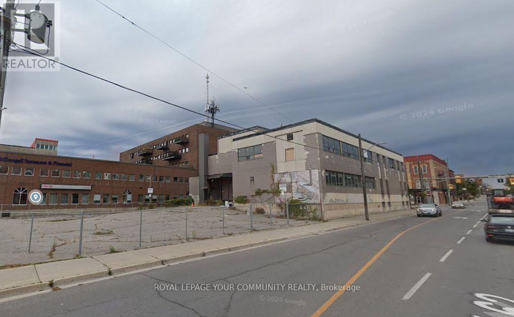 45 BRIDGE STREET EAST Image 4