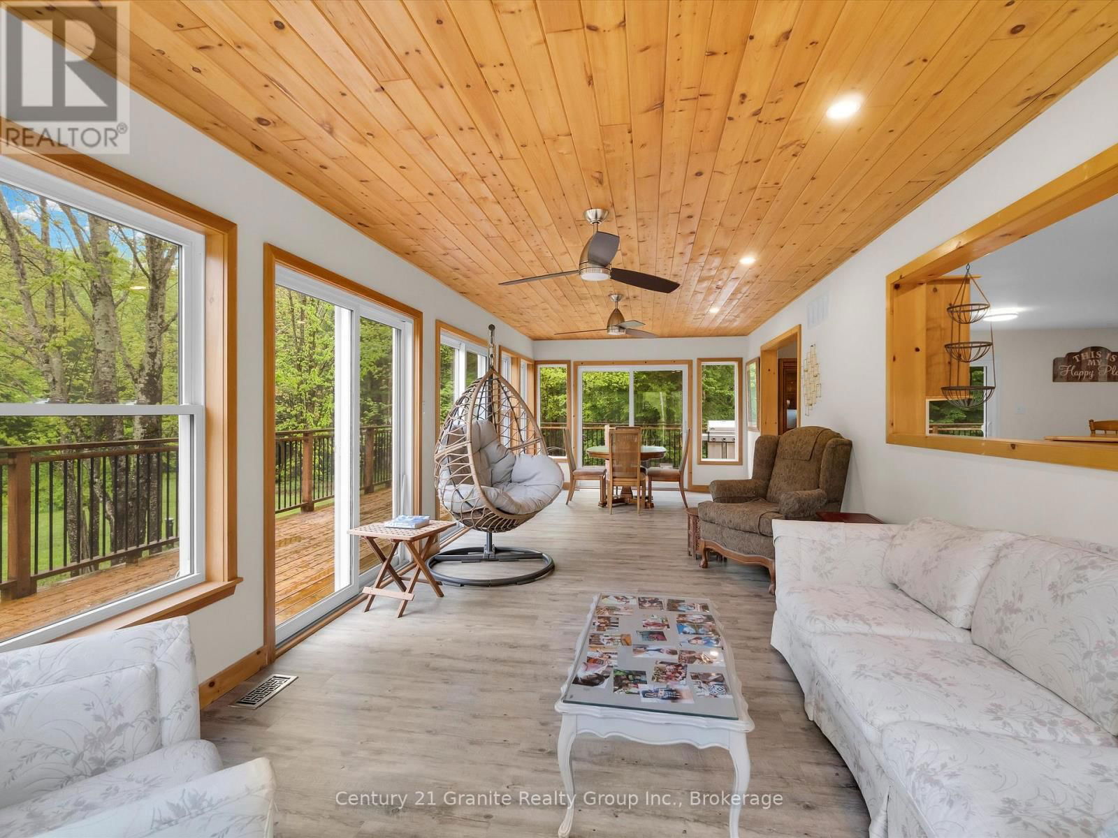 2302 BUCKSLIDE ROAD Image 11