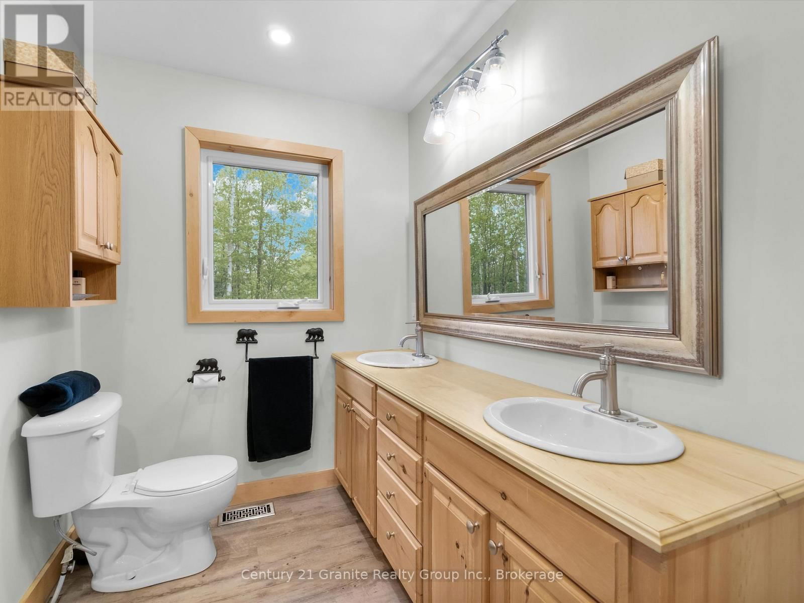 2302 BUCKSLIDE ROAD Image 18
