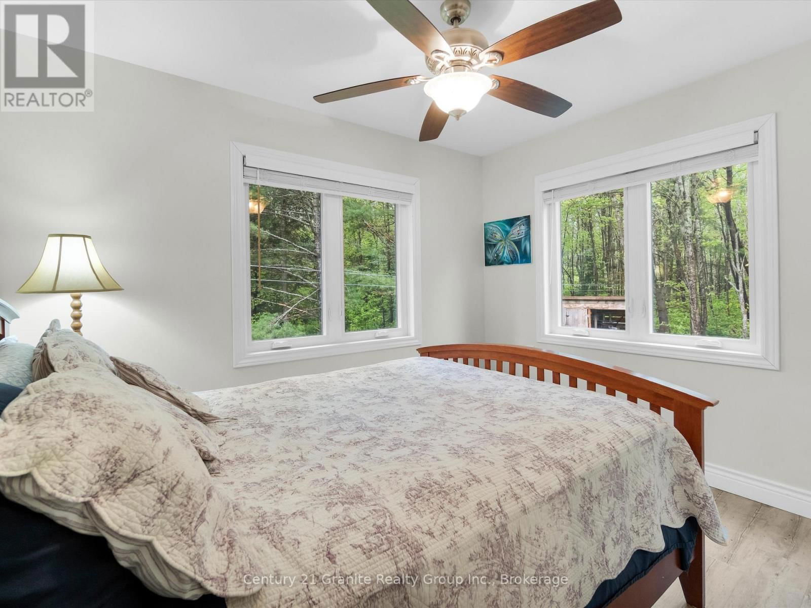 2302 BUCKSLIDE ROAD Image 21