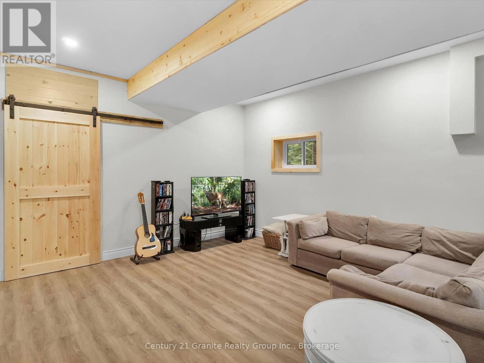 2302 BUCKSLIDE ROAD Image 24