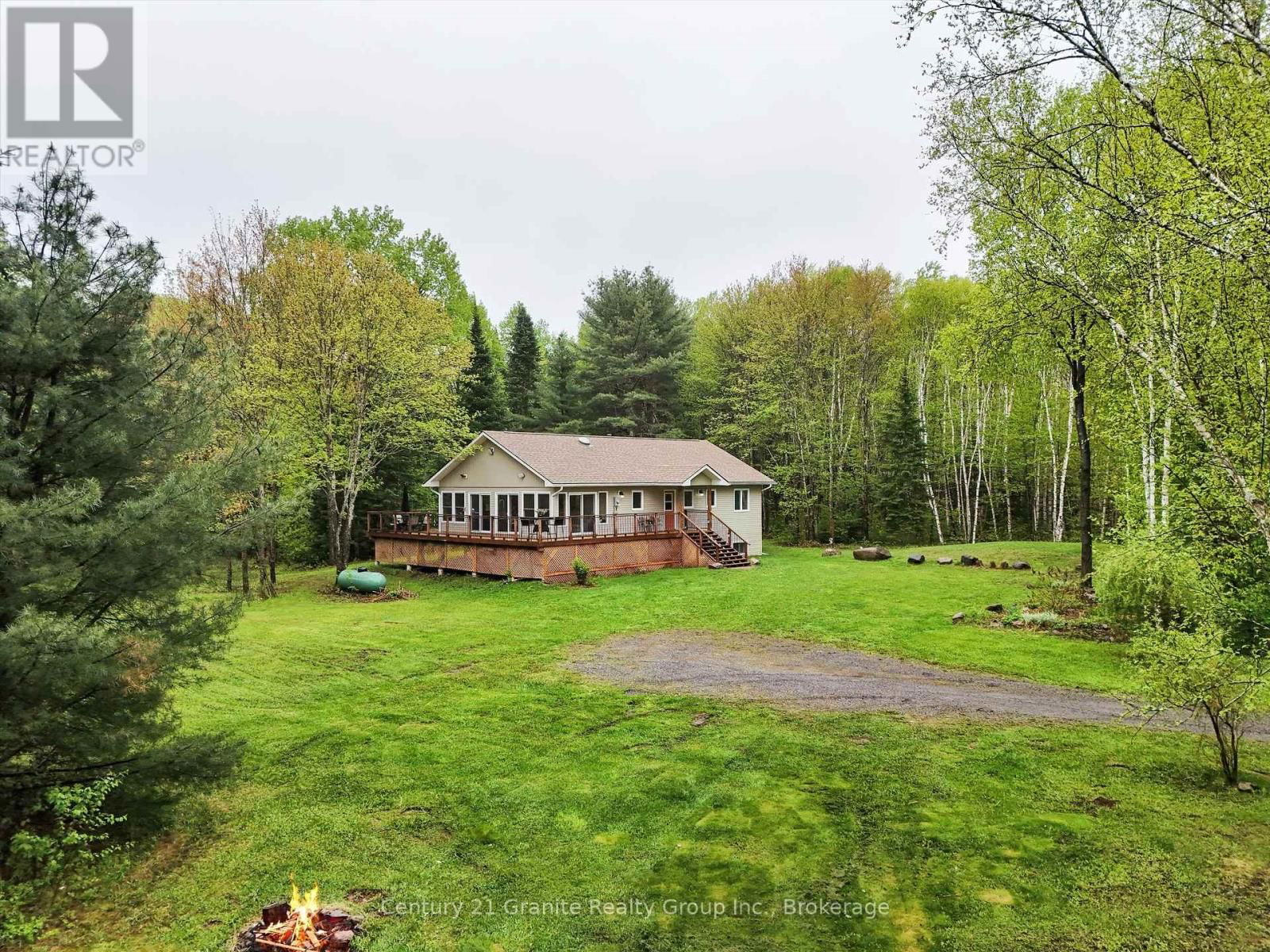 2302 BUCKSLIDE ROAD Image 37