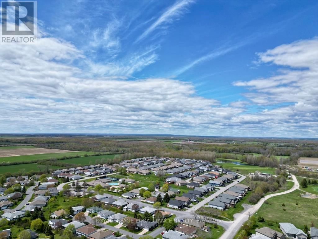 15 CLARAMOUNT COURT Image 15